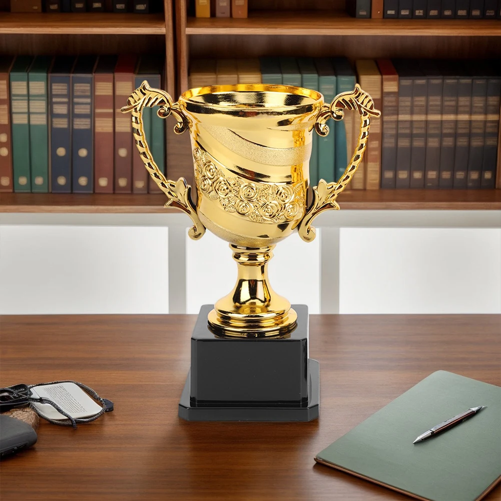 المكافآت المدرسية للفصل الدراسي، الجوائز الفائزة، الكأس البلاستيكية للأطفال، هدايا الحفلات، الدعائم، المكافآت، الجوائز الفائزة