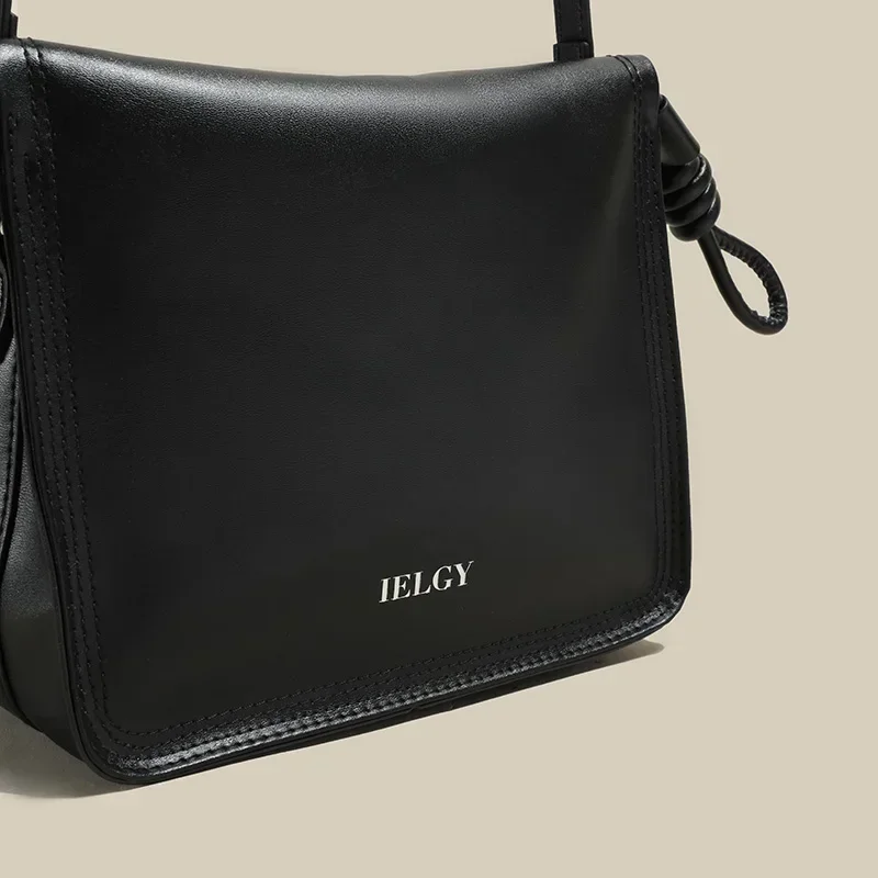 IELGY Black Pleated Chain Shoulder Crossbody Bag For Women