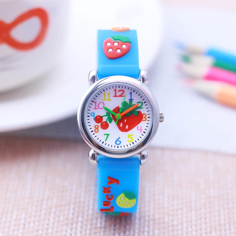 New fashion strawberry children girls young woman lovely kawayi watches little kids cartoon orologi elettrici impermeabili regali