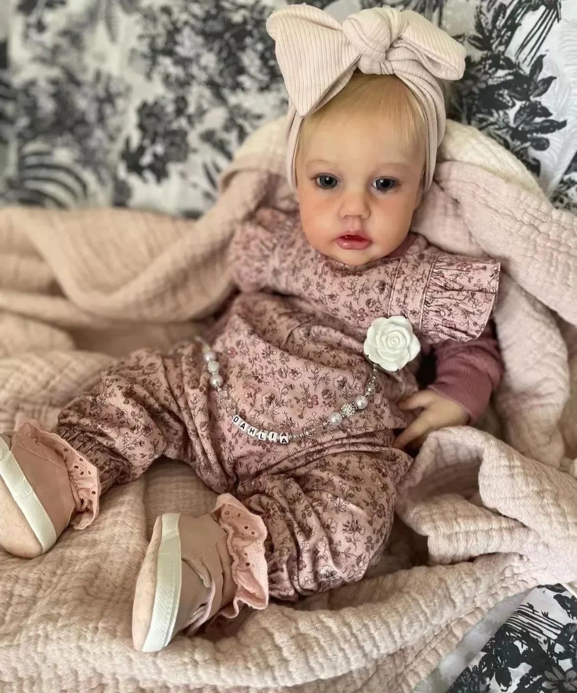 21inches Bebe Reborn Doll Kit Penny Awake Lifelike Real Soft Touch Unfinished Unpainted Doll Parts with Cloth Body