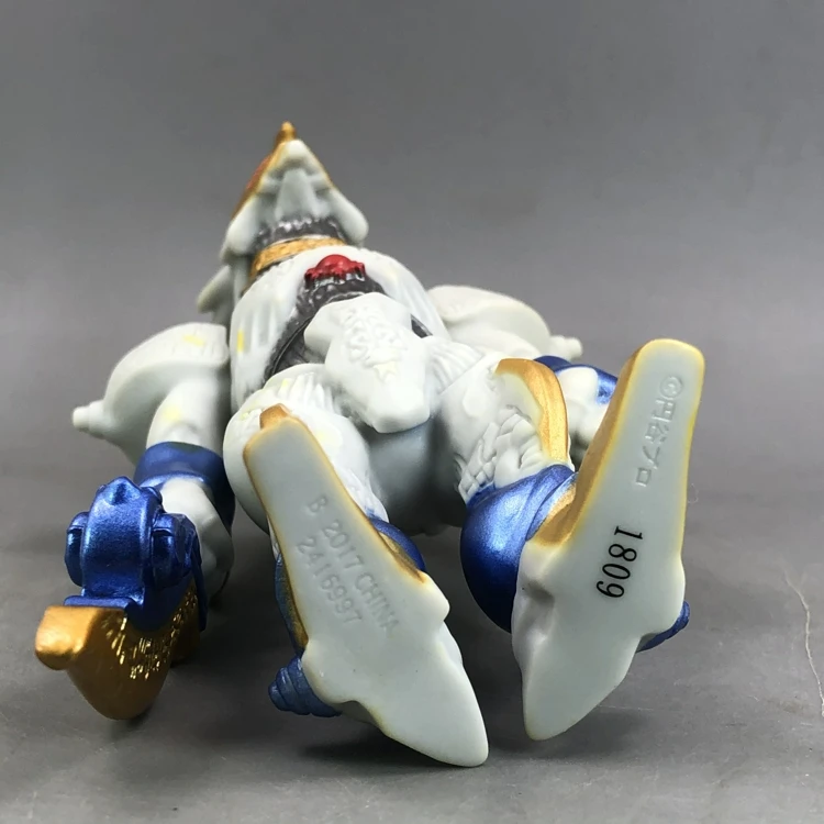 مجسم فينيل ناعم من Ultraman Monster Great Sword Galactron - متوفر للديكور #4