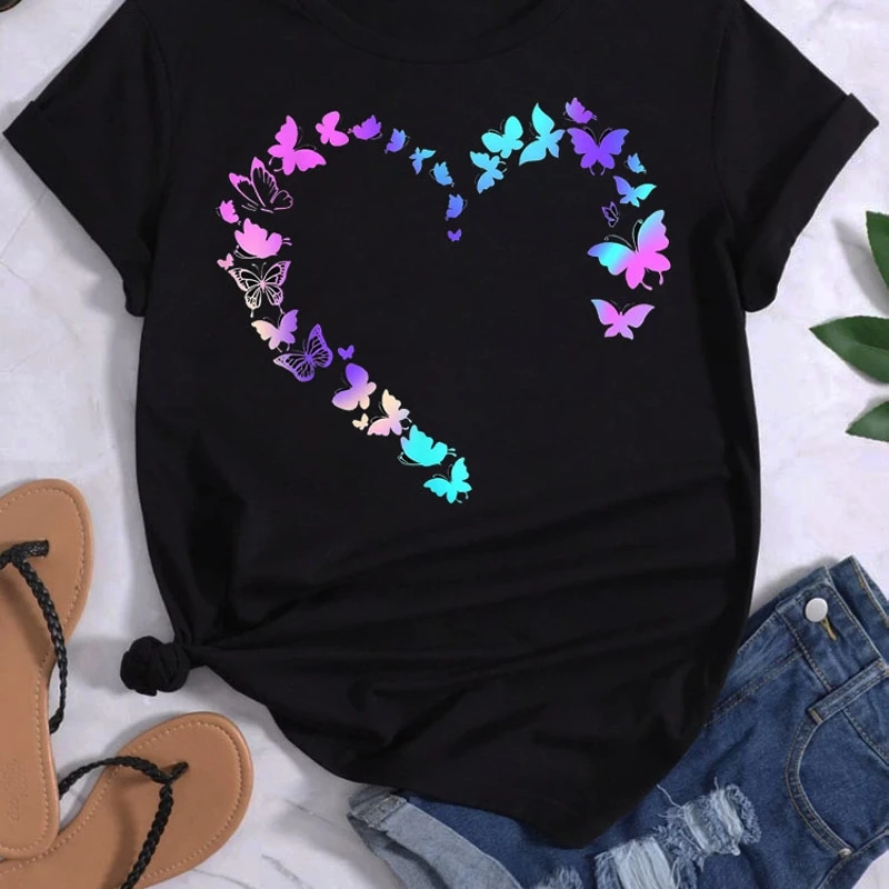 Maglietta con stampa a cuore a farfalla magliette estive T-Shirt da donna Harajuku Graphic Tees donna magliette a maniche corte abbigliamento camicetta femminile
