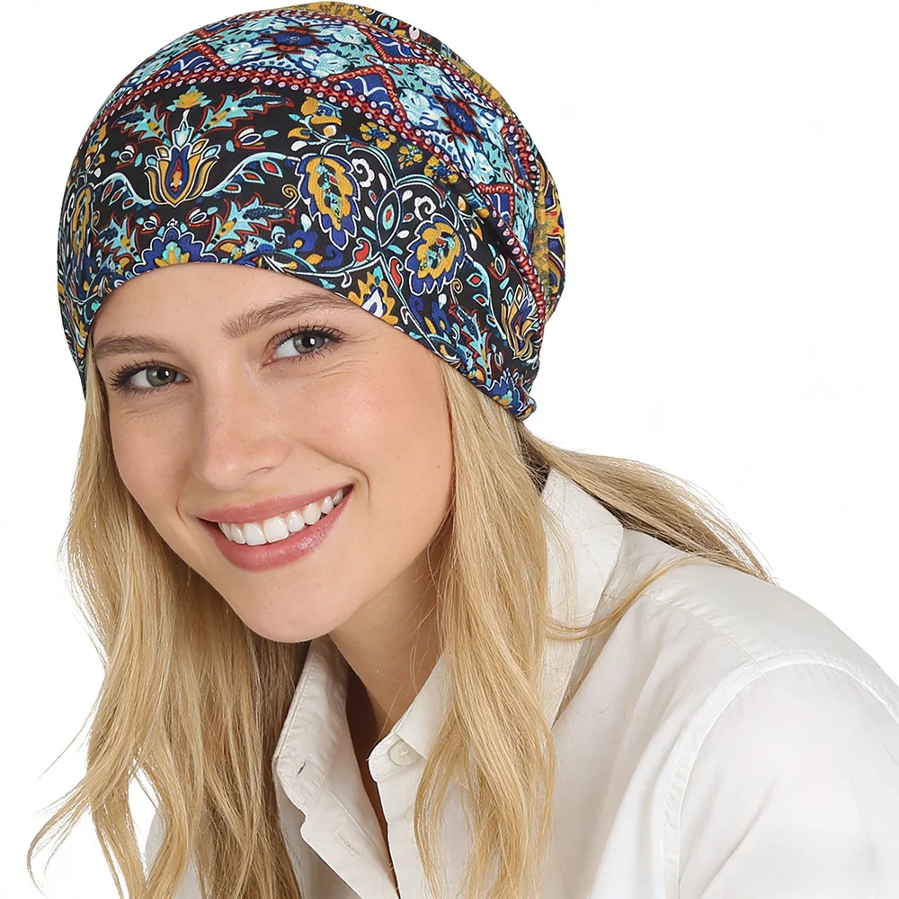 Musterhut im Ethno-Stil, Beanie-Mütze, Skullcap, Kopfbedeckung, Hut – Detail 6