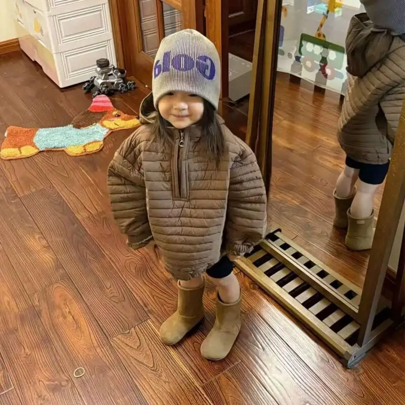 

Стеганая куртка для девочек, зимнее однотонное пальто с капюшоном, свободная повседневная корейская версия, теплая утепленная повседневная одежда, трендовая детская одежда