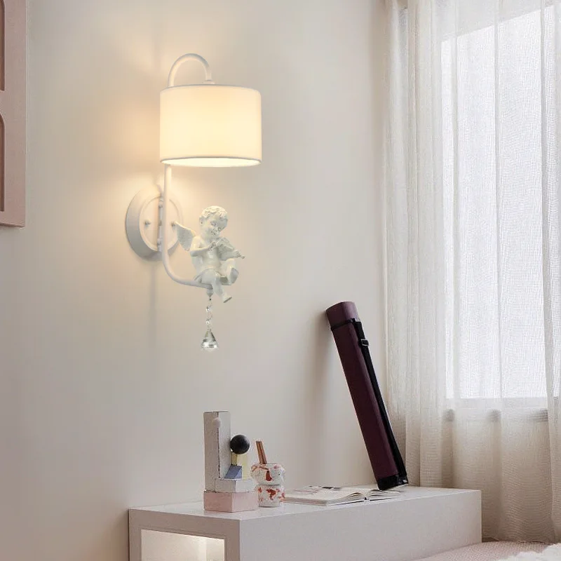 French Romantic Little Angel LED Wall Lamp Pastoral Style Bedroom Bedside Table Light Creative Home Decoration Sconce Lights