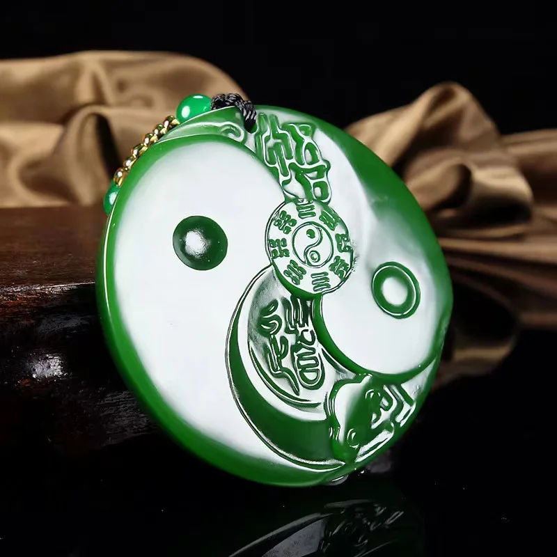 

Подвеска из нефрита Хэтянь, яшмы и нефрита цвета шпинатного зеленого, с изображением Пи Сю и Будды, универсальная для мужчин и женщин.