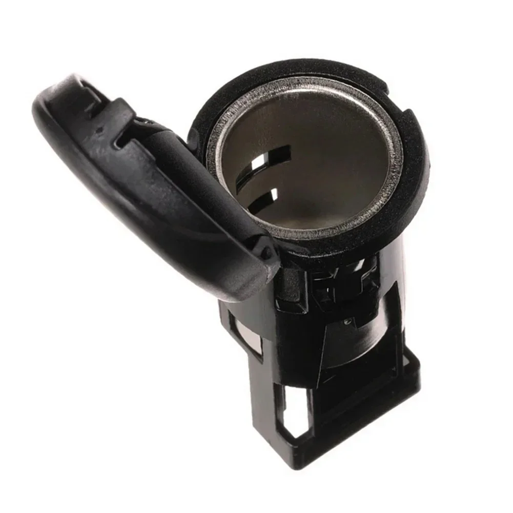 12V Cigarettee Lighterr Socket Plugg Assembly 25331-6CA0A For Nissan For Kicks For Leaf For Murano For Rogue For Sentra