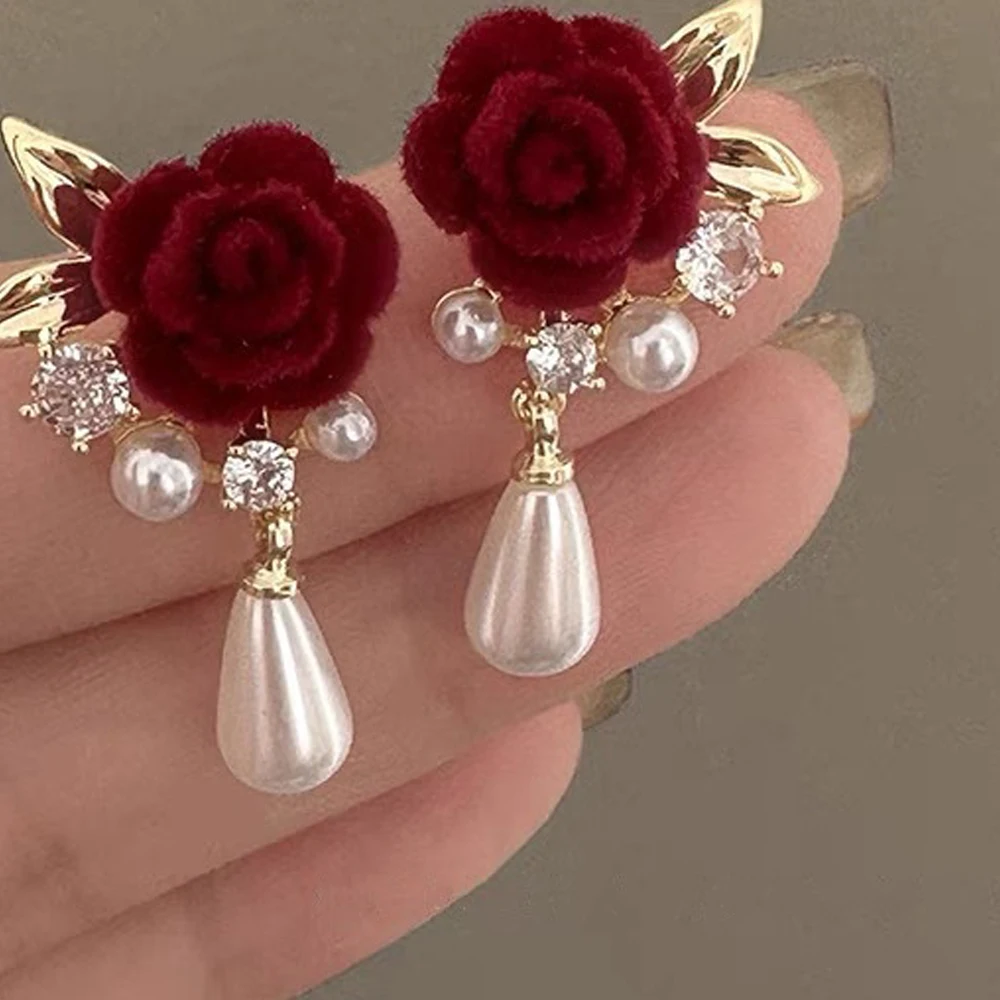 Wine Red Velvet Rose Pearl Earrings for Women Vintage Fashion Elegant High-end Ear Studs Wedding Party Jewelry Accessories Gift