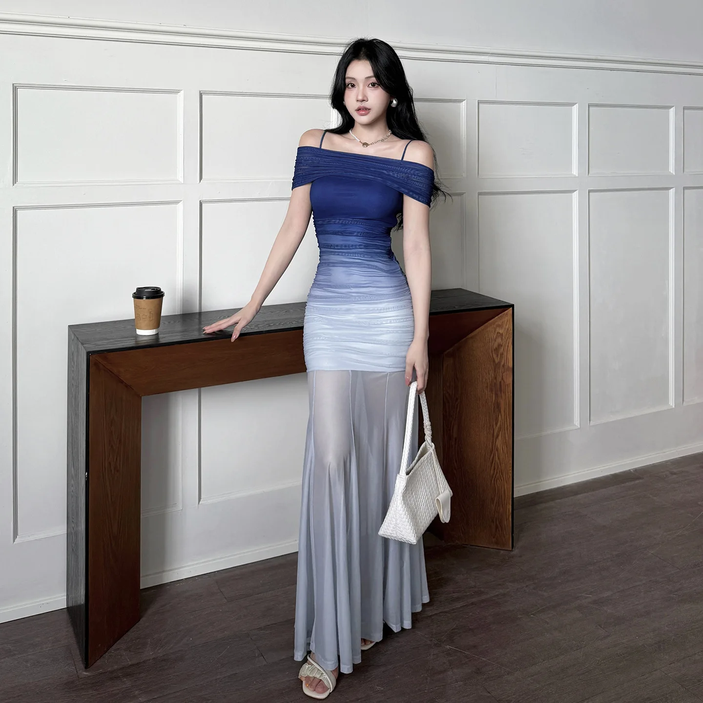 Vestido degradado de un solo hombro para mujer, vestido de verano de gama alta con cintura adelgazante