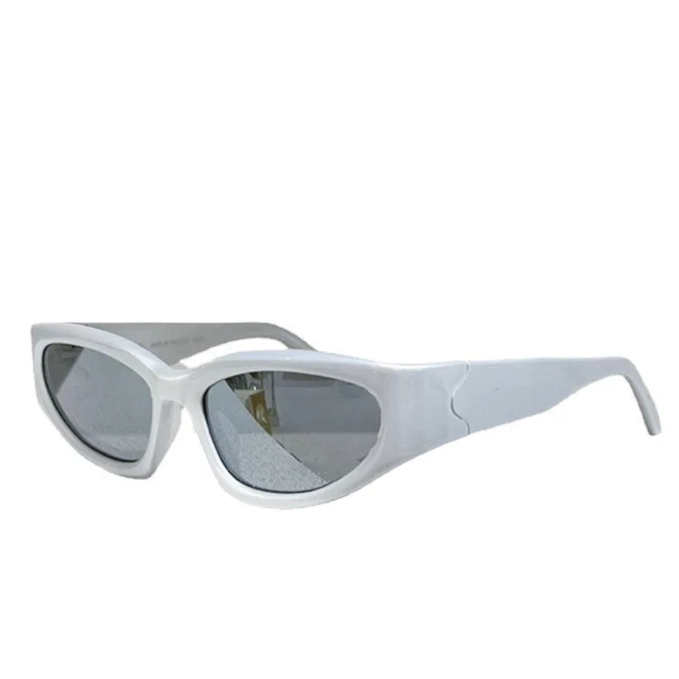 

Y2K Punk Wrap Sunglasses for Women & Men - Vintage Sport Goggles, Luxury Designer UV400 Protection Fashion Eyewear