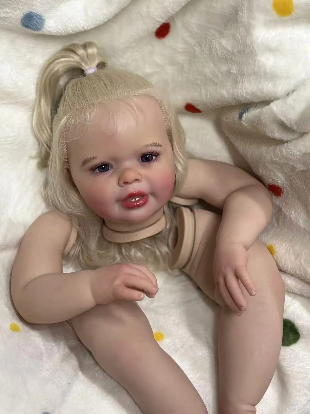 

FBBD индивидуальная ограниченная поставка 28 дюймов Reborn Baby Katie Marie с набором для рисования волос с тканевым корпусом Рождественский подарок