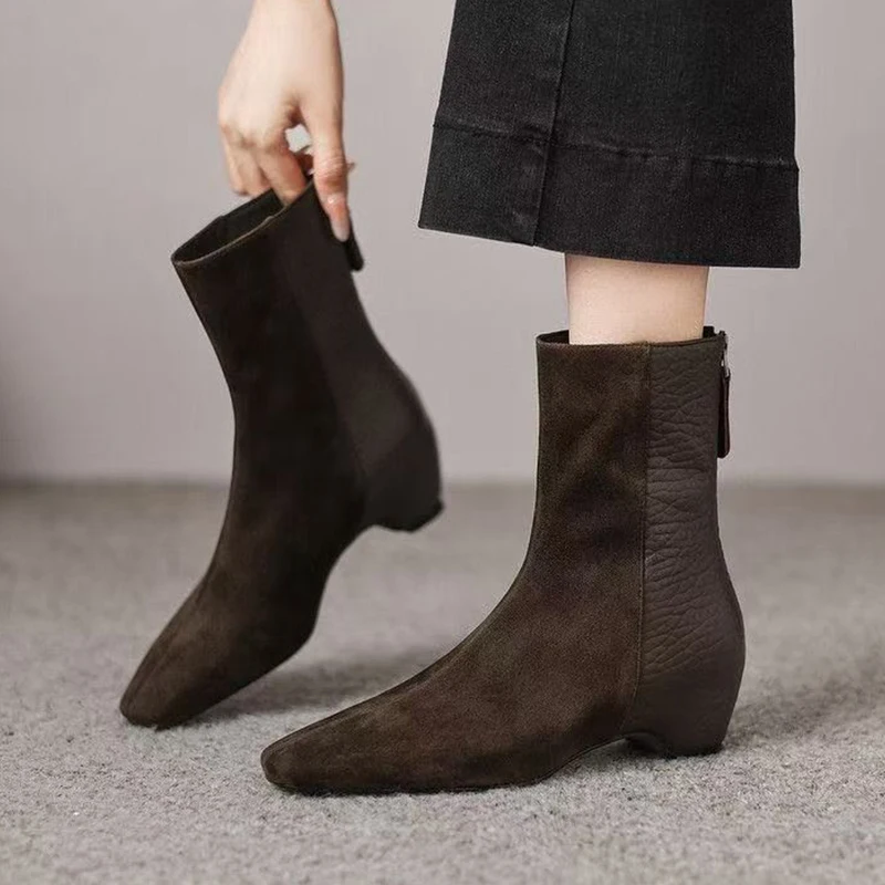 New Women's Boots Flats Shoes Trend Woman Sneaker 2026 Winter Fashion Zip Short Boots Comfort Walking Shoes Mujer Chelsea Botas