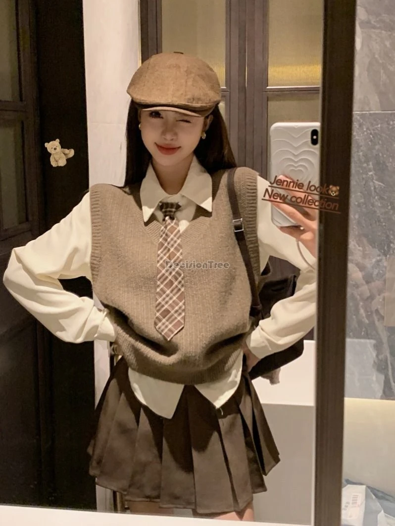 2025 new korean japan school uniform style v-neck knitted vest waistcoat shirt pleated half skirt three-piece daily loose jk set