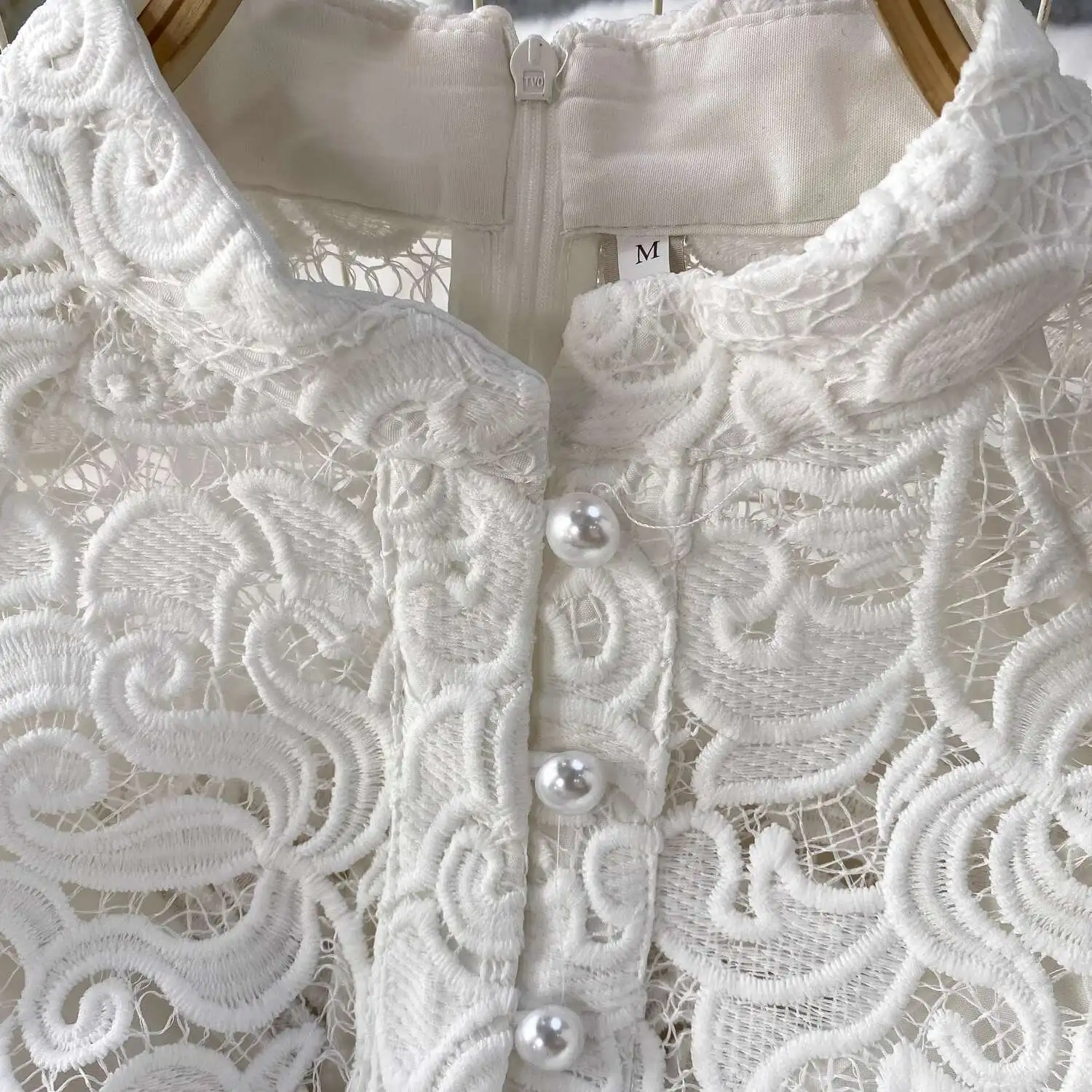 Embroidered Formal Luxury Lace Evening Dress Women Stand Collar Single-Breasted Pearl Lantern Long Sleeve Prom Party Dresses