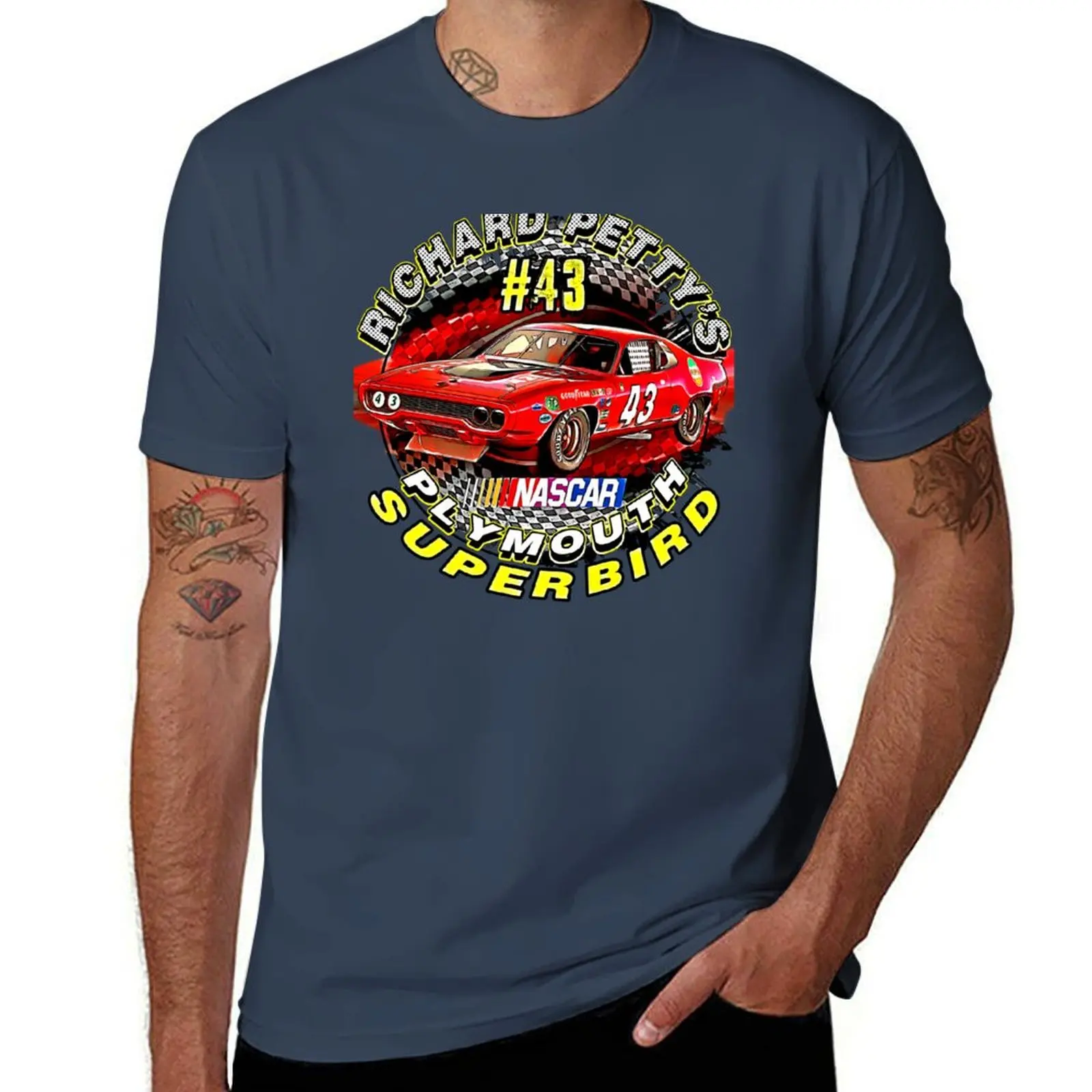 

NASCAR Richard Petty's #43 Plymouth Superbird 1970 Vintage Racing Car T-Shirt Lightweight Basic Short Sleeve Shirt