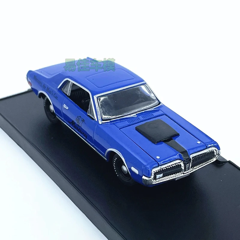 M2 1: 64 Scale 1968 Mercury Cougar R-Code Classic Car Alloy Car Model Collection Display Ornament Toy Gift