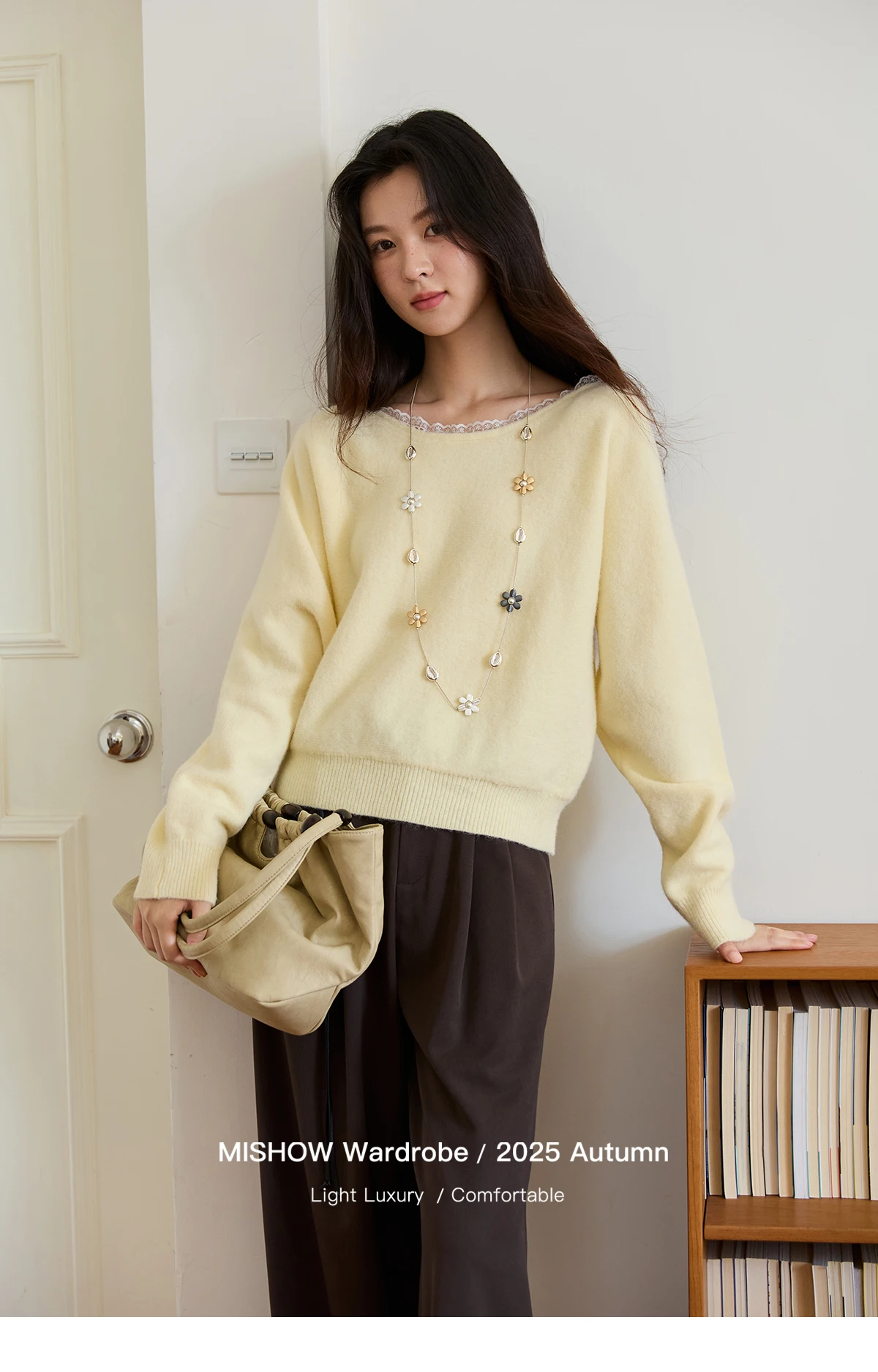 Mishow mulher camisola de malha 2025 outono nova renda em torno do pescoço mangas compridas pullovers confortável casual amarelo topos mxe48z2612