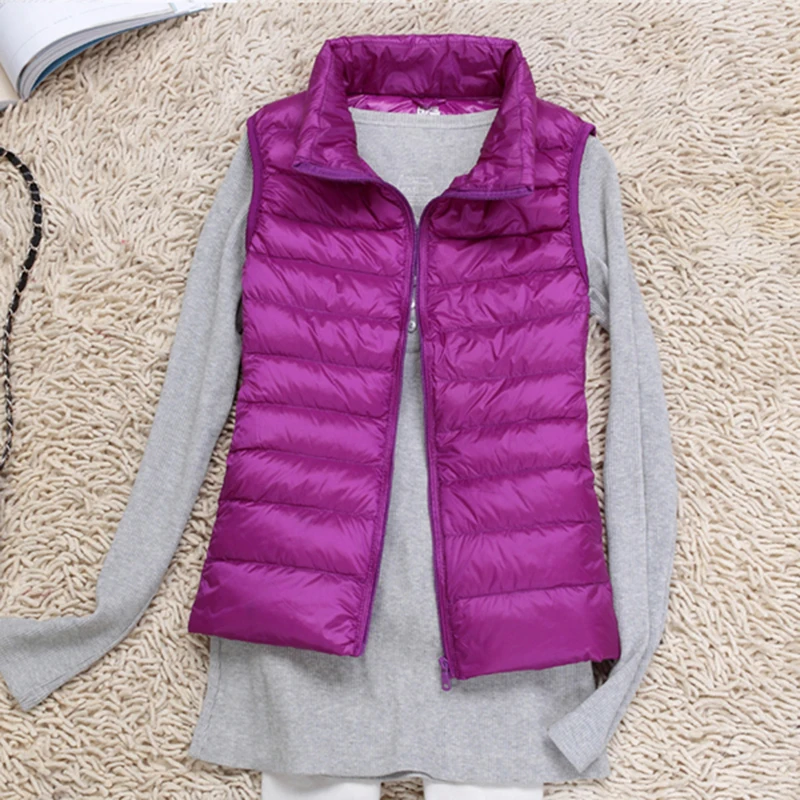 2023 New Autumn Winter Women Ultra Light Duck Down Vest Jacket Women 90% White Duck Down Vest Sleeveless Coat