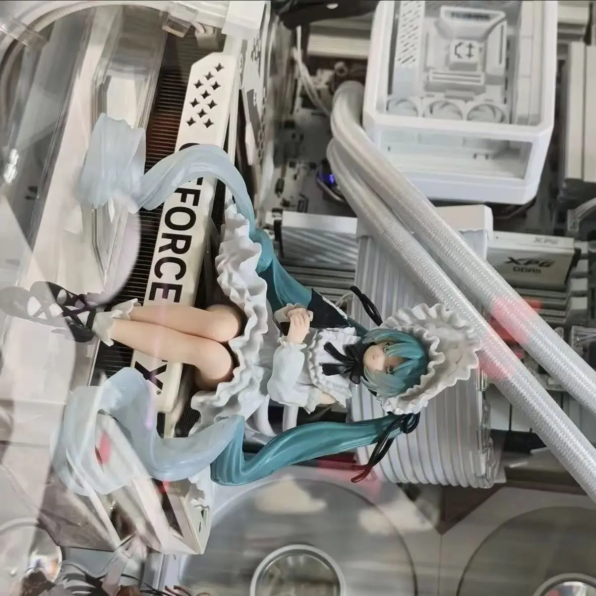 in-stock-original-furyu-noodle-stopper-hatsune-miku-vintage-doll-pvc-action-anime-figures-model-collection-desktop-doll-toys