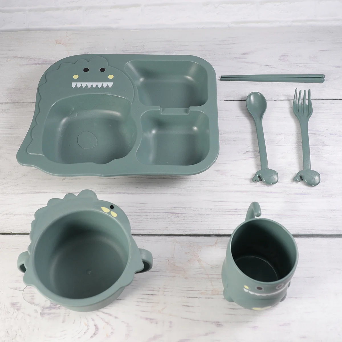 

1Set Dinosaur Theme Kids Flatware Cartoon Children Tableware Set Green Daily Use Meal Plate Bowl Cup Spoon Fork Chopsticks