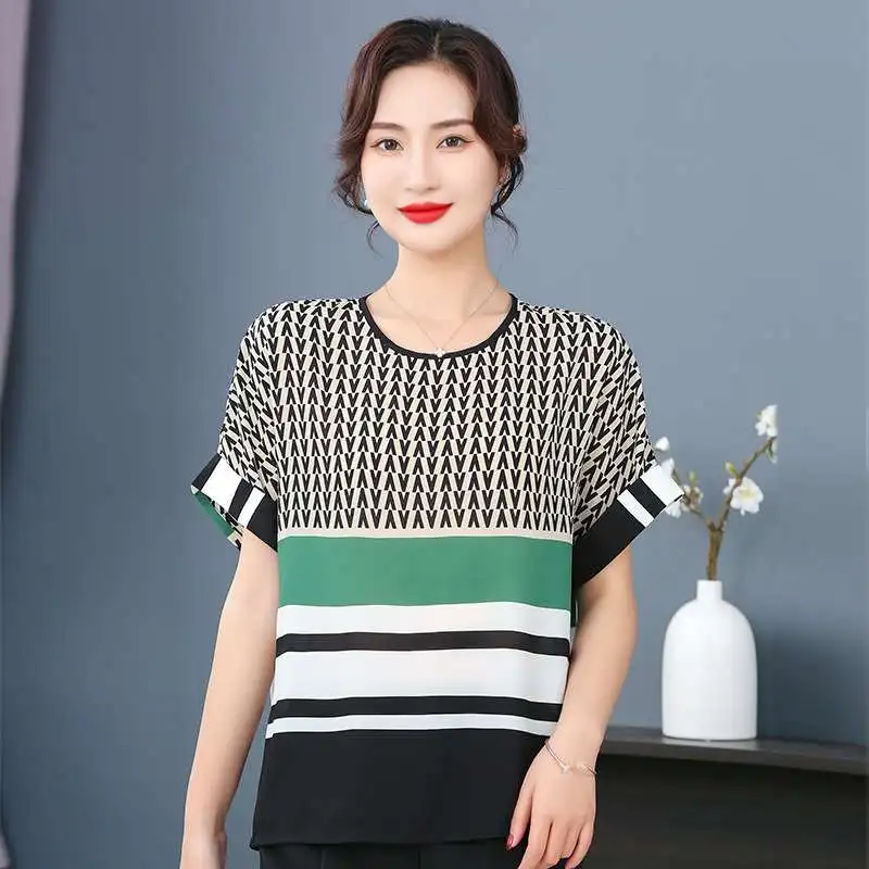 

M's Loose ort-Sved T-irt Women's Summer Thin Striped Lightweight Breathable Polyester Fiber Button Detail Casual Top