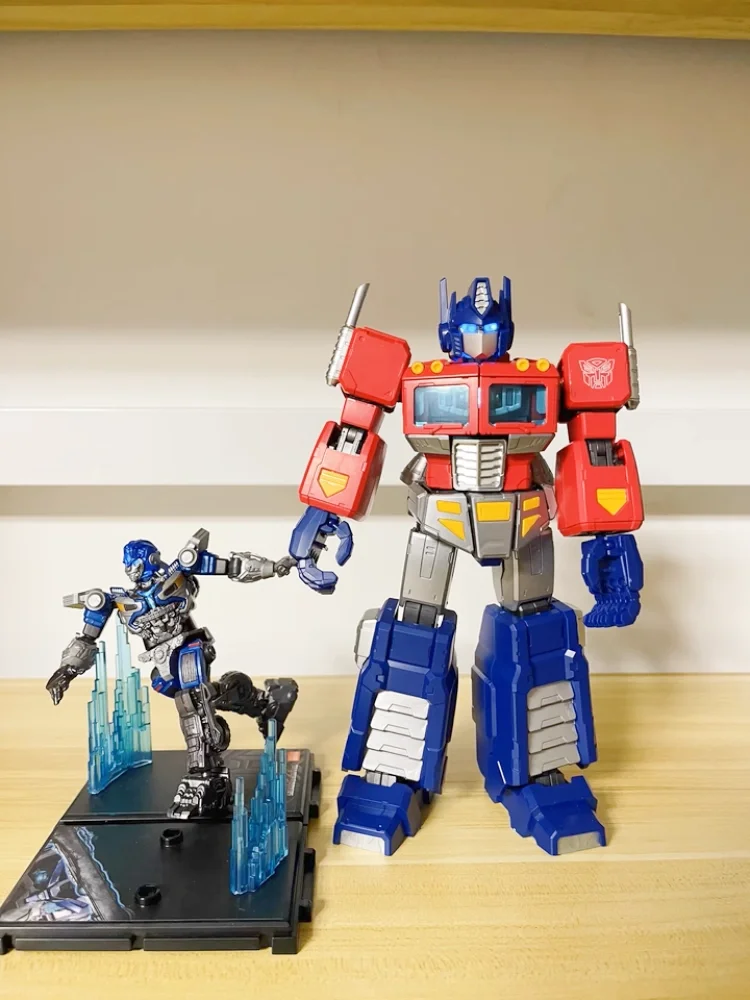 Em estoque Blokees Optimus Prime Megatron Action Edition Montagem Modelo Móvel Brinquedo Transformação G1 Lt-01 Op Bloks Group