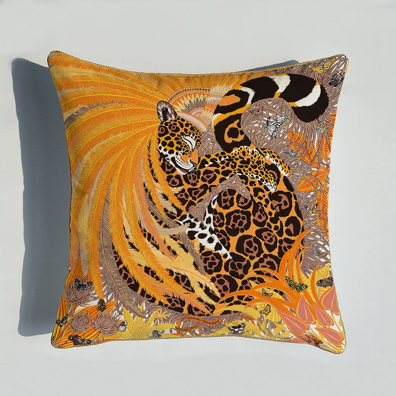 Double-Sided Printed Thin-Edge Sofa Bed Decorative Pillow Cover, Leopard Pattern Tassel Bay Window Lumbar Cushion Cover