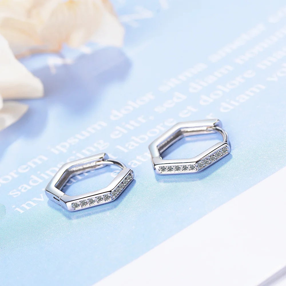 925 sterling silver new women\'s fashion jewelry high quality retro simple pentagonal crystal zircon gold silver earrings
