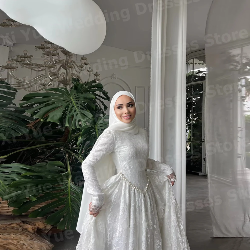 Luxueux Une Ligne Femmes Élégantes Dentelle Robes De Mariée Robe De Novia À Manches Longues Perles Robes De Mariée Personnalisé Robe De Mariée