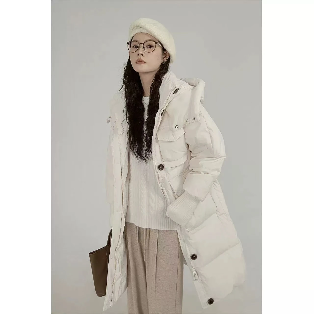 

Korean Women White Down Coats Loose Solid Female 90 White Duck Down Jacket for Woman Tops Autumn Winter 2024 Clothing