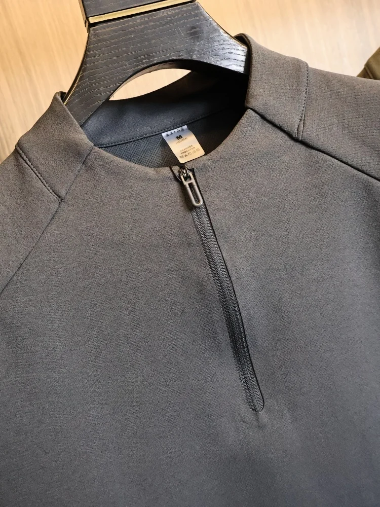 Outdoor Men's Long Sleeve T-Shirt Moisture Wicking Sweat Absorbing 3D Tailoring Half Zip Fashionable Urban Style Polyester Fiber
