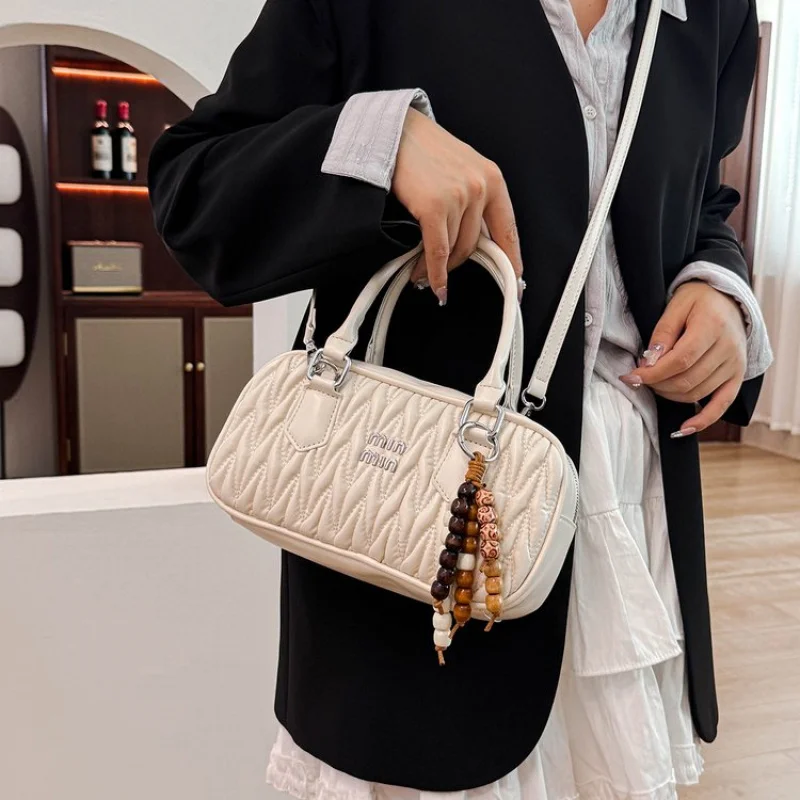 

Women's Handbag Made Of Wildcat-Print Leather Featuring Trendy Bratislava Spacious Soft Daily Modern Look​