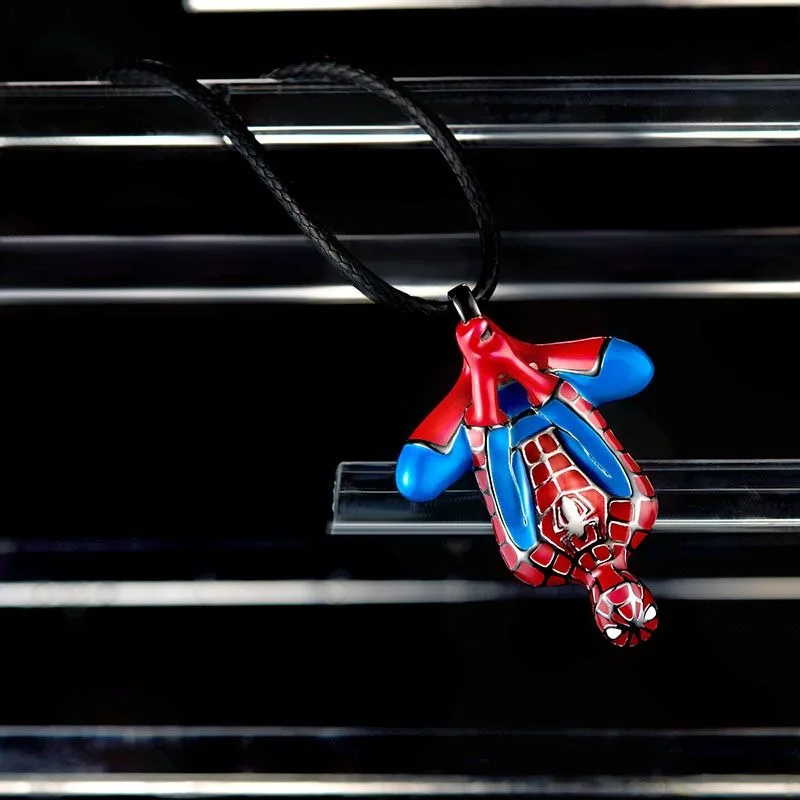 Marvel Spiderman personalizzato creativo hip-hop clavicola catena pendente cartone animato nicchia animazione film regalo di festa collana di coppia