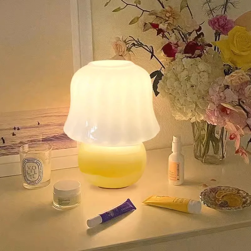 New Mushroom Table Lamp Home Living Room Decorative Bedside Lamp Modern Simple Table Lamp Design Exquisite Table Lamp
