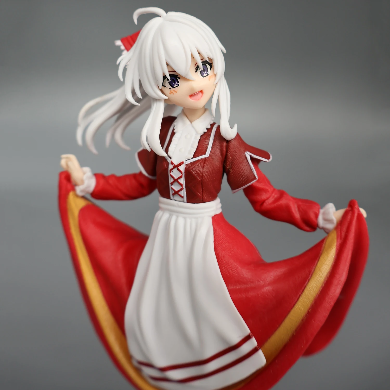 17CM Taito Majo keine Tabitabi Elaina Coreful Figur Action-figuren PVC Sammlung Puppe Modell Spielzeug Festliches Geschenk Anime Fans