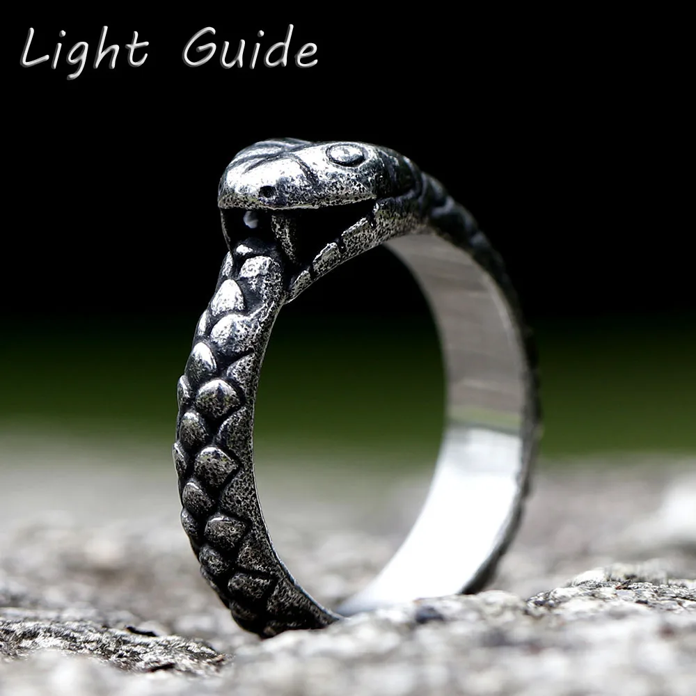 2023 New Fashion Stainless Steel Animal Unique Cools  viking snake men and women ring fashion high quality gift free shipping