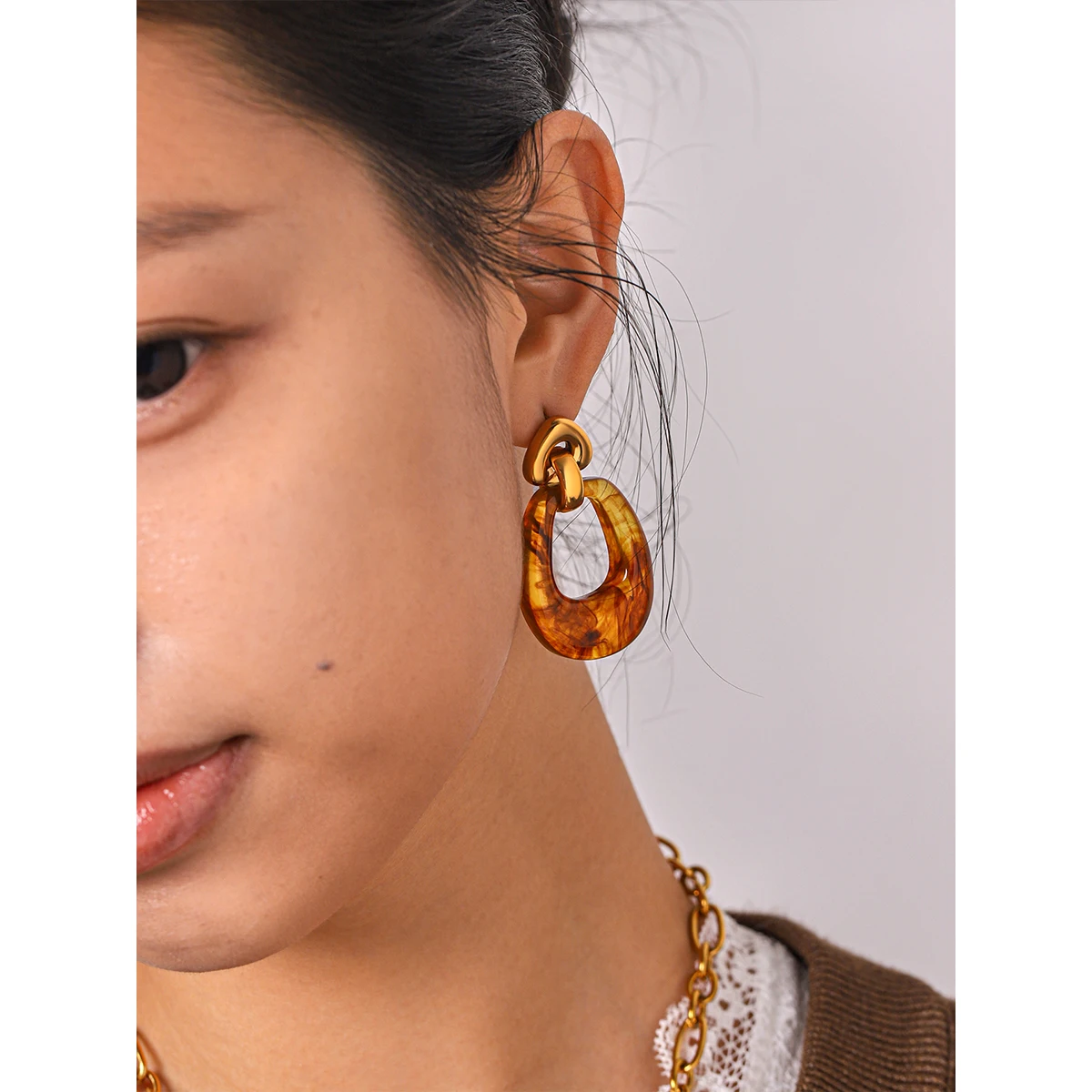

18K Gold Plated Stainless Steel Amber Resin Drop Earrings Heart Stud Tarnish Resistant Waterproof Jewelry For Women Party Gift