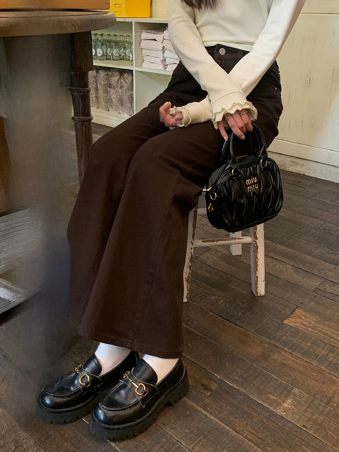 

Ретро джинсы-клеш с высокой талией в корейском стиле, повседневные, с декоративными карманами, в рабочем стиле, с эффектом похудения, из денима