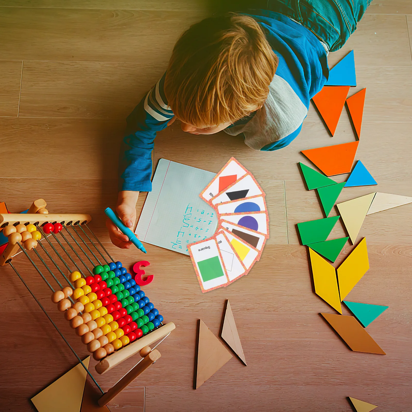 1 set di schede flash a forma di colore per bambini che imparano carte educative per i più piccoli Gioco cognitivo di carta portatile Gioco di cartoni animati