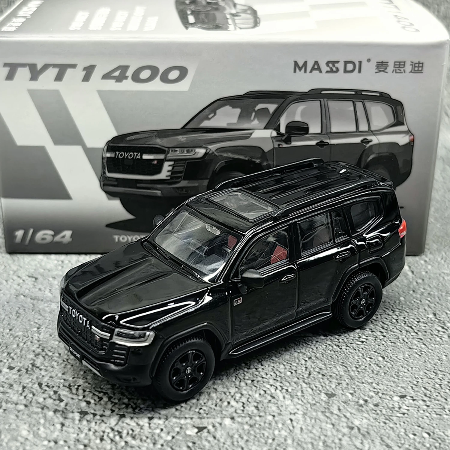 Maisidi 1:64 Scale Diecast Alloy Toyota Land Cruiser LC300GRS Toys Cars Model Classics Adult Gifts Souvenir Static Display