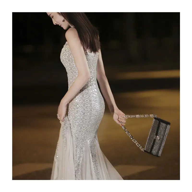 Vestido de noite prateado e f, ajuste sob medida, vestido de host de baile, cintura média, estilo emaecedo...