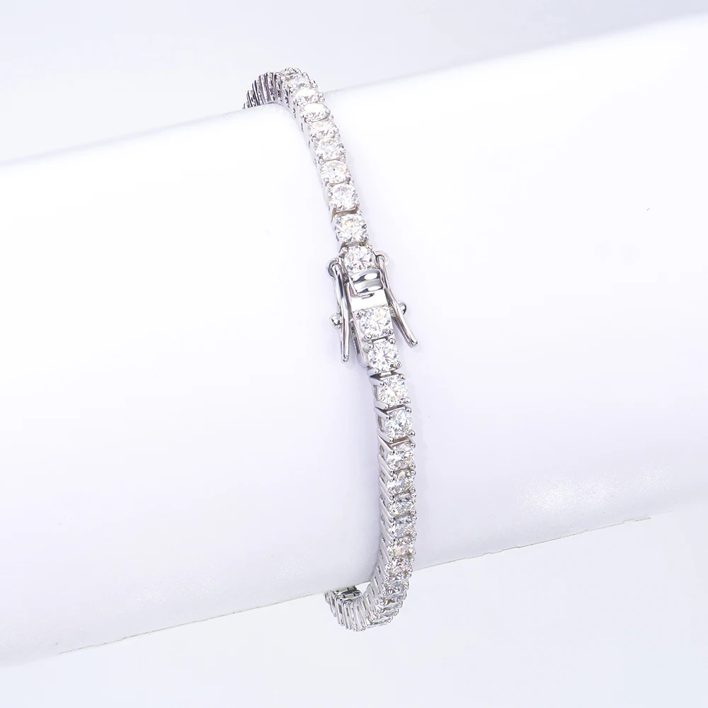 Thumbnail 2 - #31 Top Moissanite Tennis Bracelets Picks for Every Budget
