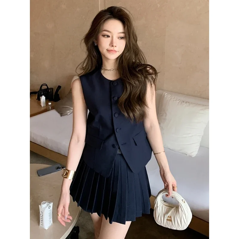 Summer 2025 Two Piece Sets Round Neck Sleeveless Vest Tops High Waist Pleated A-line Mini Skirt Samlll Fragrance Women Suits