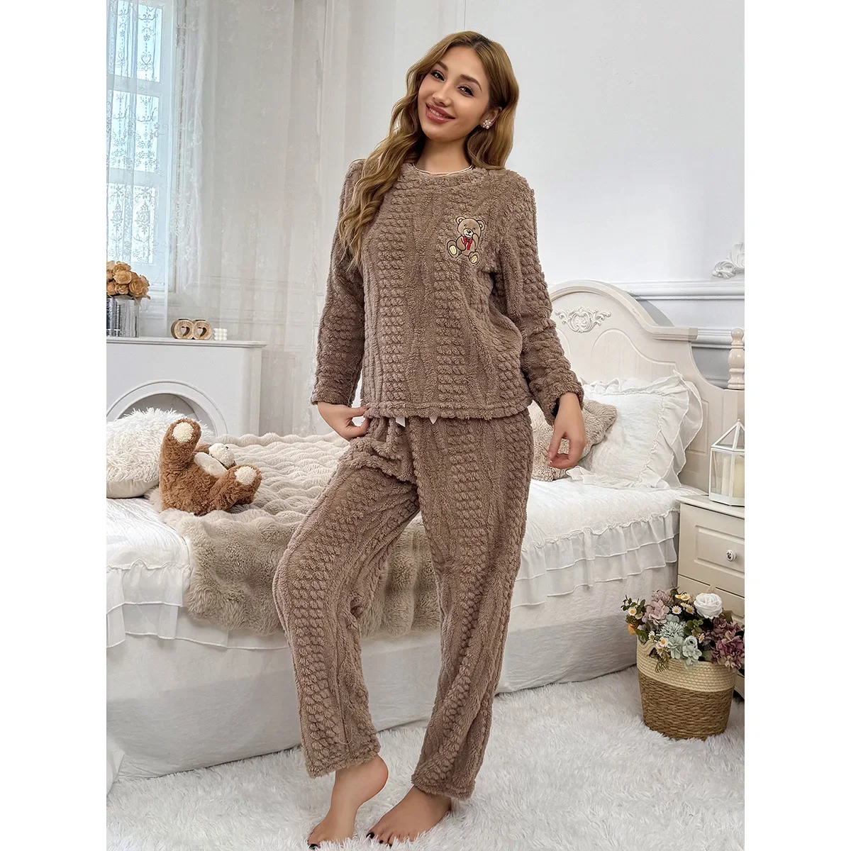 

Brown Pajamas Suit Warm Coral Fleece Top Pants Pijama Mujer Soft Cute Cartoon Nightwear Autumn Winter Flannel Loungewear