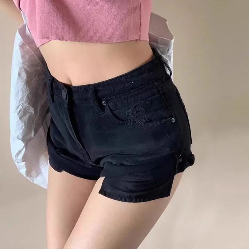 아메리칸 레트로 찢어진 밑단 로우라이즈 데님 반바지 여성 2025 여름 힙 랩 진 핫팬츠 부티 쇼츠