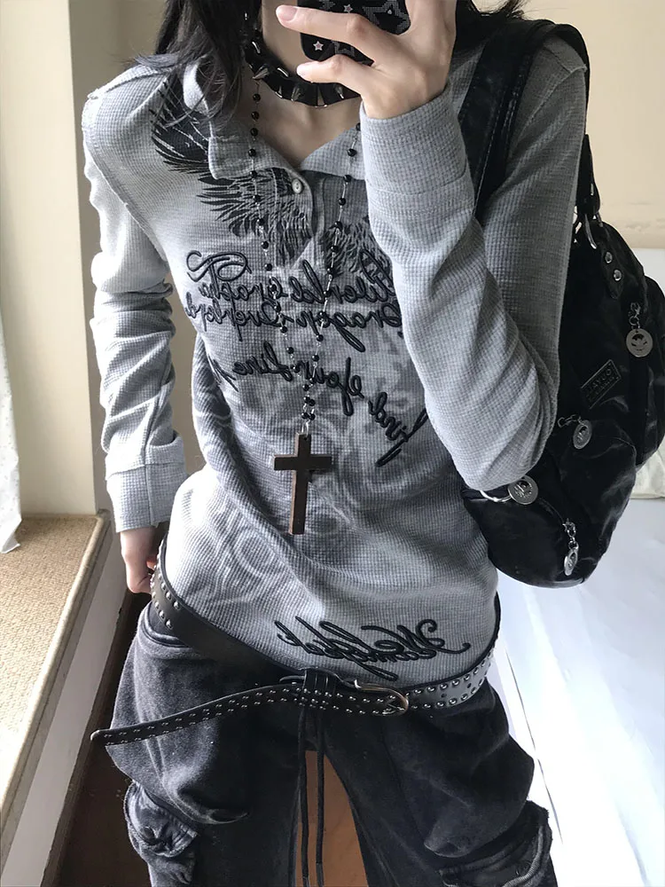 レトロアメリカントーテムプリント Wfle ヘンリーカラー ロングスリーブ Tシャツ レディース 秋 ベースレイヤー イート スパイシーガールトップ