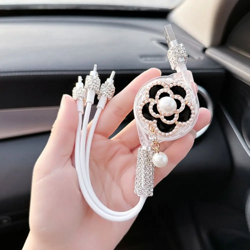 Caricabatteria da auto retrattile 3 in 1 strass 3 in 1 cavo di ricarica rapido 3 in1 ricarica rapida cavo di ricarica USB 3 in1 carino donna