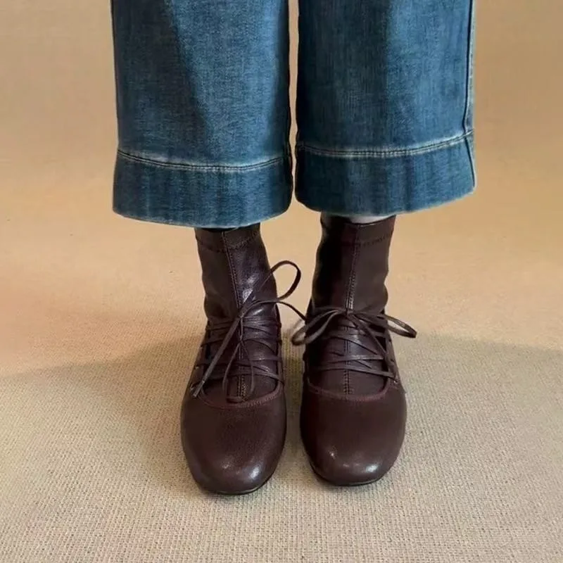 Women's Niche Retro Flat Rear Zip Stretch Tight Boots 2025 Fall Winter Skinny Lace-Up Non-Slip Booties