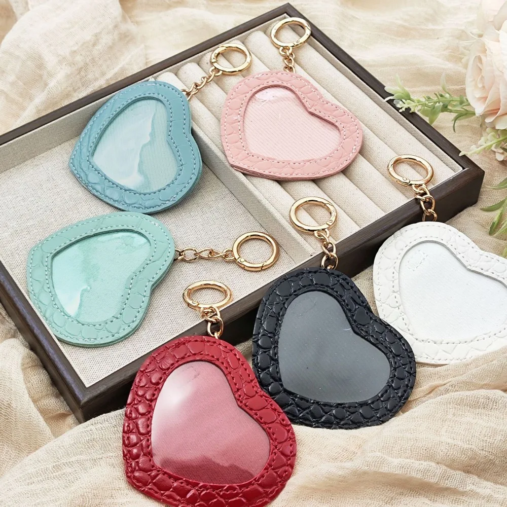 Cartoon Badge Holder Keychian Cute Heart Shape Star Anime Peripheral Pendant Keyring PU Leather Medal Display Protector Bag Gift