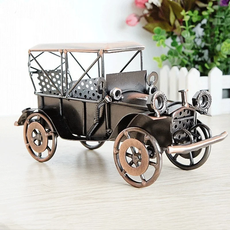 

European Style Antique Car Motorcycle Model Zinc Alloy Old Car Metal Ornament Creative Home Table Top Decoration Metal Crafts